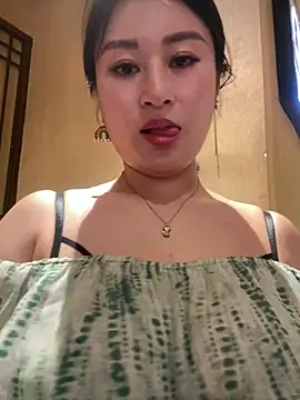 Yolanda9 online show from 11, 5, 2026