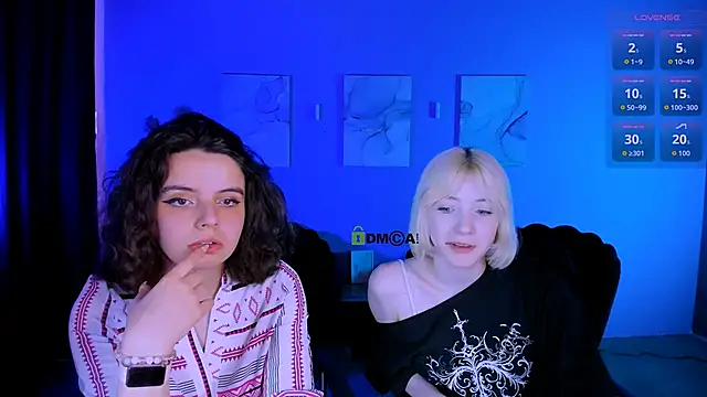Snapshot of _sabrina_moore chatting on 8, 5, 2026 sabrina moore online show from 8, 5, 2026