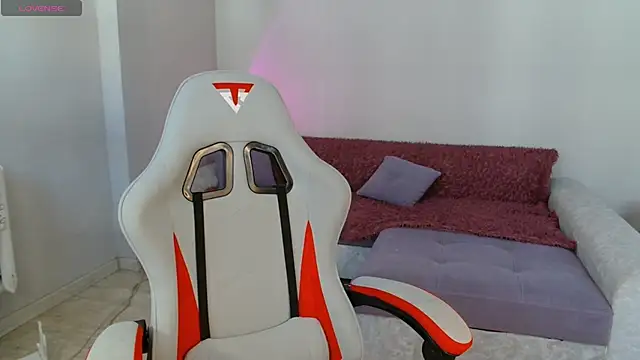 Evelinochka online show from 23, 4, 2026