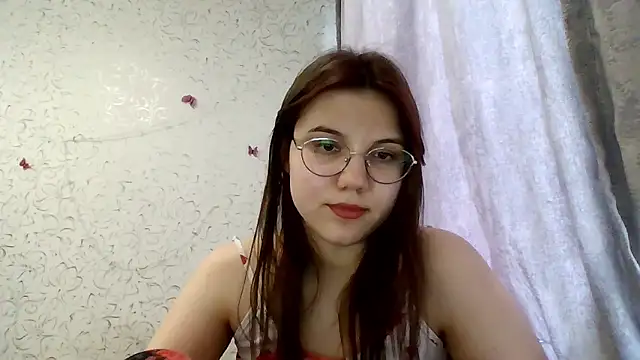 Aurora Breeze online show from 28, 4, 2026
