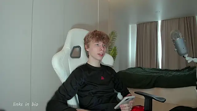 Wawesuc online show from 4, 4, 2026