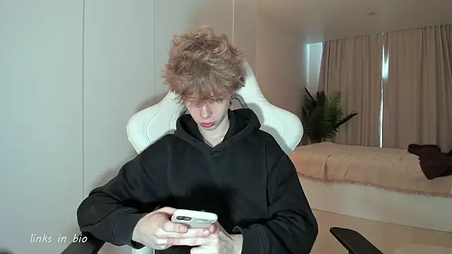 Wawesuc online show from 6, 4, 2026