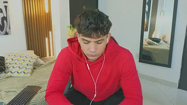 MrAdonis  online show from 24, 4, 2026