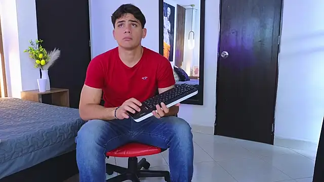 MrAdonis  online show from 13, 4, 2026