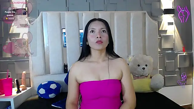 Chloe16  online show from 17, 4, 2026
