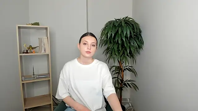 AdelaRowlins online show from 7, 3, 2026