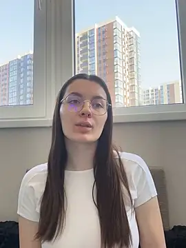 HotCherry18 online show from 13, 3, 2026