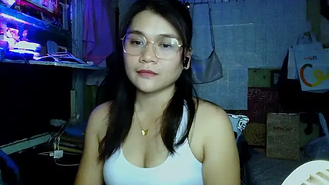 AniaFowler online show from 8, 3, 2026