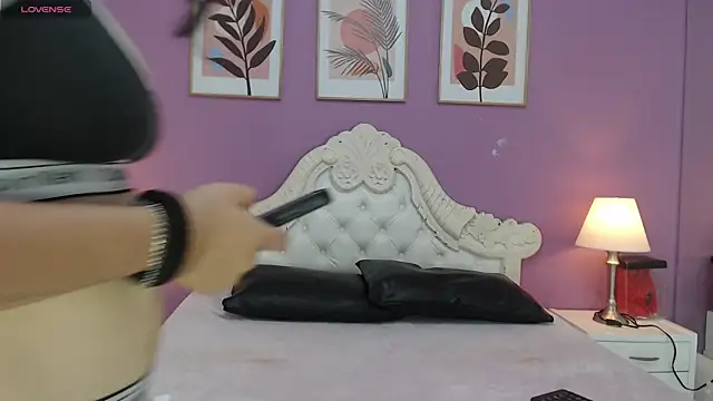 Snapshot of YayaQueen chatting on 13, 5, 2026 YayaQueen online show from 13, 5, 2026