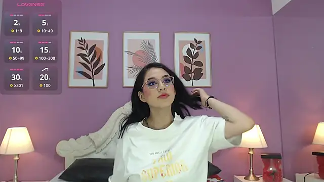 Snapshot of YayaQueen chatting on 29, 4, 2026 YayaQueen online show from 29, 4, 2026
