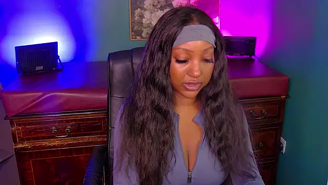 NyaraBuenoBabestationx online show from 25, 6, 2026