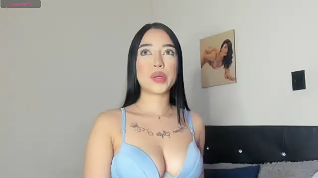 AnthonellaSweet  online show from 23, 4, 2026