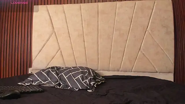 choco dick  online show from 14, 3, 2026