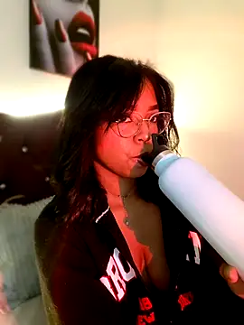 nathyjonees online show from 19, 5, 2026