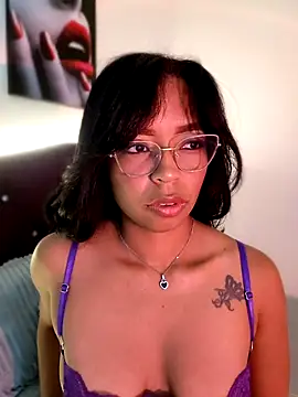 nathyjonees online show from 20, 5, 2026