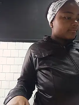 Candykss online show from 13, 5, 2026