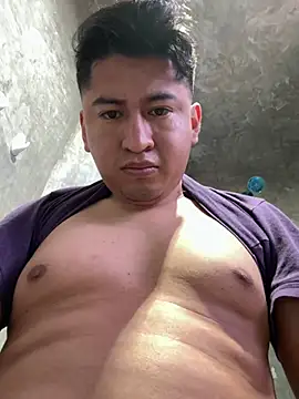 Snapshot of GoldenM95 chatting on 12, 7, 2026 GoldenM95 online show from 12, 7, 2026