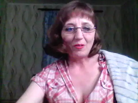 Alisaprice077 online show from 15, 4, 2026