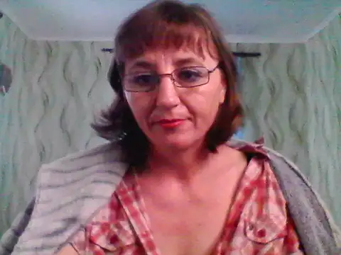 Alisaprice077 online show from 18, 4, 2026