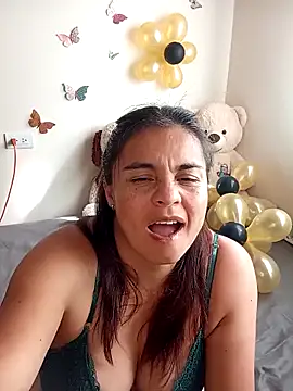 BettyBoo w online show from 9, 4, 2026