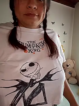 BettyBoo w online show from 10, 4, 2026