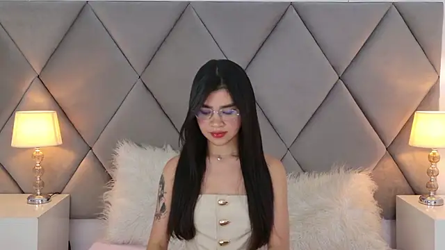 OliviaDiaz online show from 2, 6, 2026