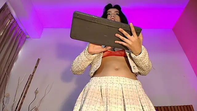 ValkaVega online show from 13, 4, 2026