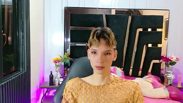 Stefany PiInk online show from 17, 3, 2026