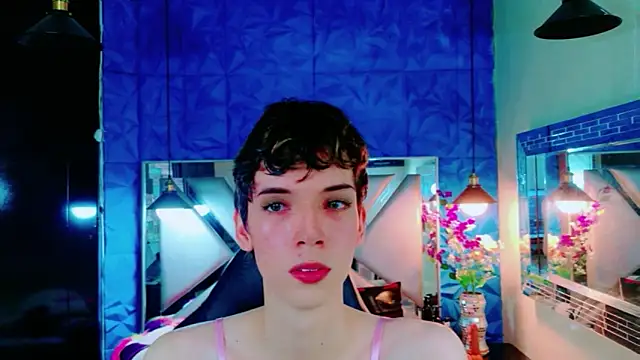 Stefany PiInk online show from 31, 5, 2026