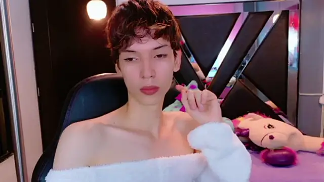 Stefany PiInk online show from 10, 6, 2026