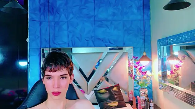 Stefany PiInk online show from 28, 5, 2026