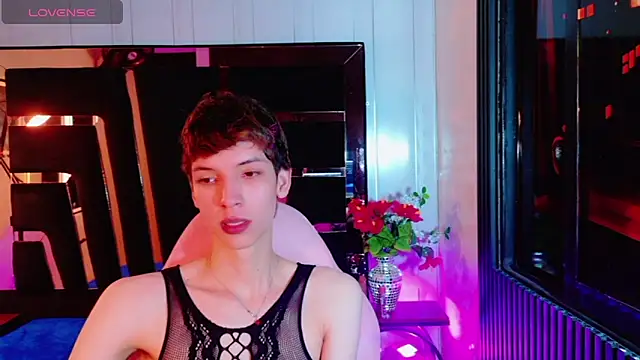 Stefany PiInk online show from 18, 5, 2026