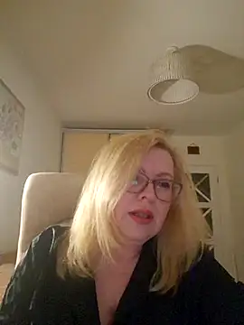 JanieLight53 online show from 29, 3, 2026