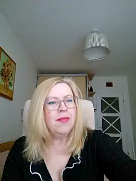 JanieLight53 online show from 28, 3, 2026