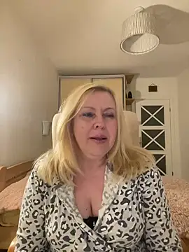 JanieLight53 online show from 16, 6, 2026