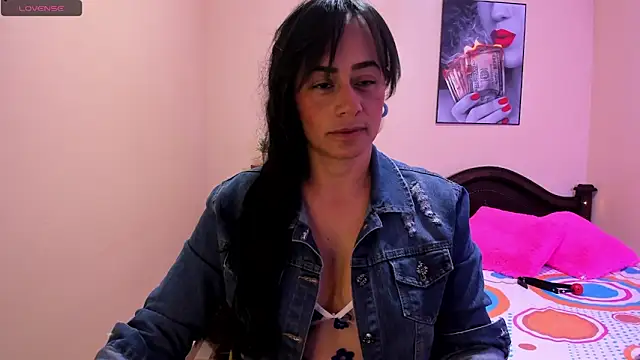 sara florez12 online show from 30, 5, 2026