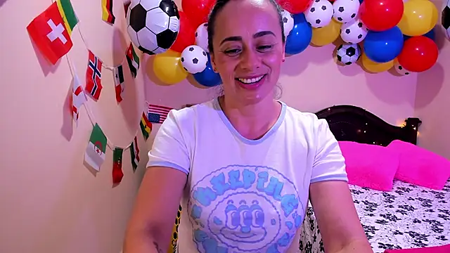 sara florez12 online show from 11, 6, 2026