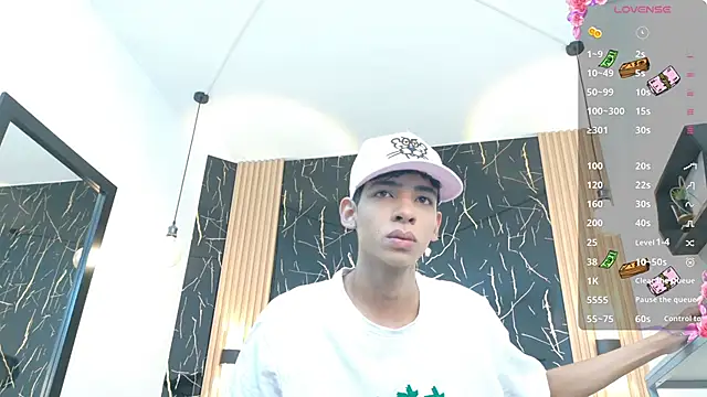 Snapshot of ValeriHot_1 chatting on 15, 6, 2026 ValeriHot 1 online show from 15, 6, 2026