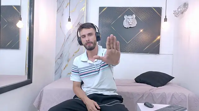 KingOfTemptation online show from 18, 7, 2026