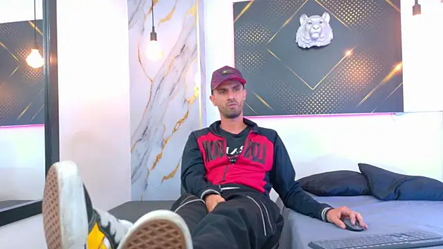KingOfTemptation online show from 22, 7, 2026