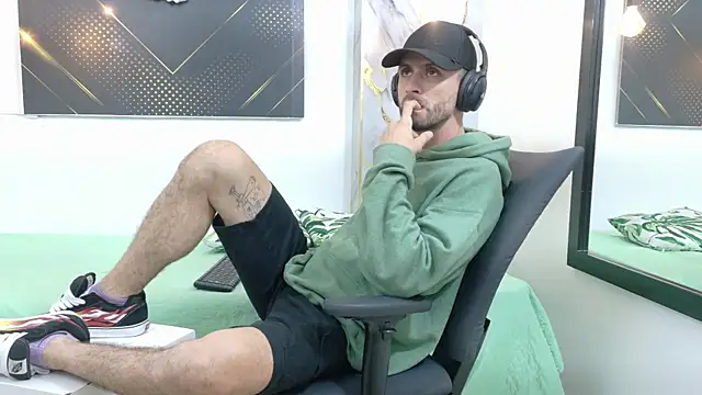 KingOfTemptation online show from 7, 6, 2026