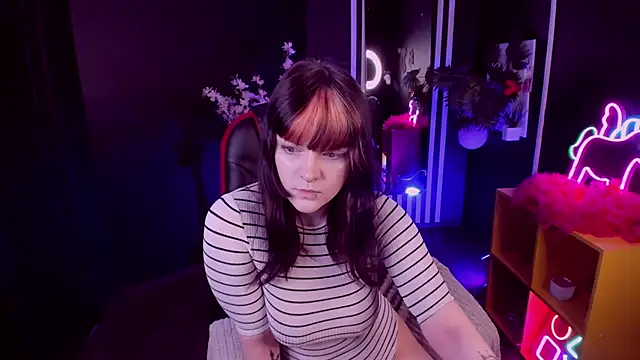 EsterTwilight online show from 22, 5, 2026