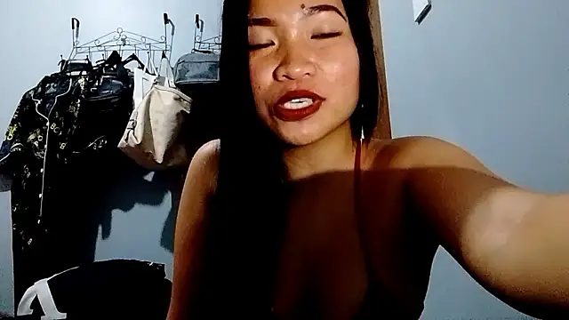 MarceneFamageltto online show from 9, 3, 2026