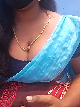 Snapshot of jothika45 chatting on 28, 7, 2026 jothika45 online show from 28, 7, 2026