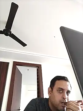 rockym1995 online show from 10, 3, 2026