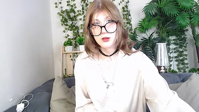 Elvessa Aura online show from 27, 3, 2026