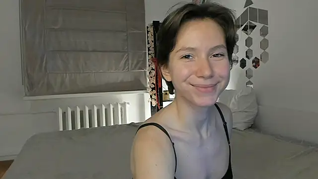 Snapshot of mint_ray chatting on 2, 5, 2026 mint ray online show from 2, 5, 2026