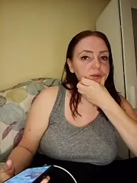 Bella-Monroe online show from 27, 3, 2026