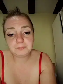 Bella-Monroe online show from 31, 3, 2026