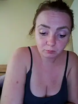 Bella-Monroe online show from 7, 4, 2026